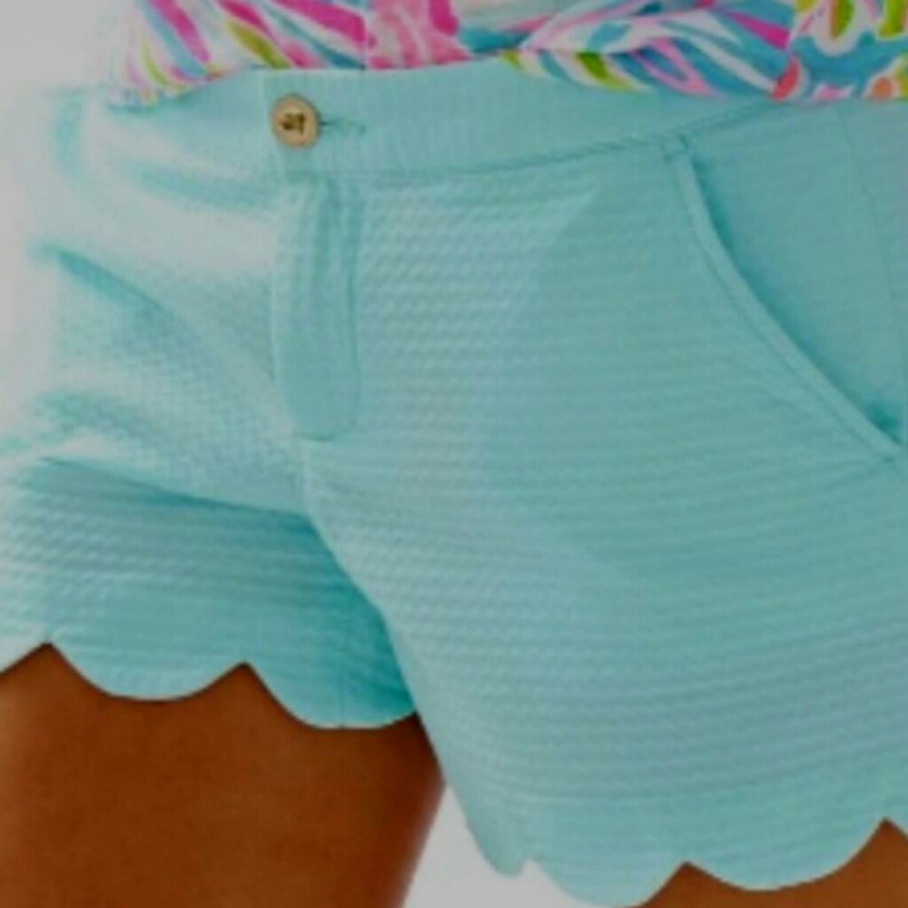 NWOT LILLY PULITZER BUTTERCUP SERENE SIZE 00
